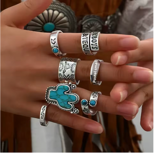 Cowboy Style Turquoise 7-Piece Ring set